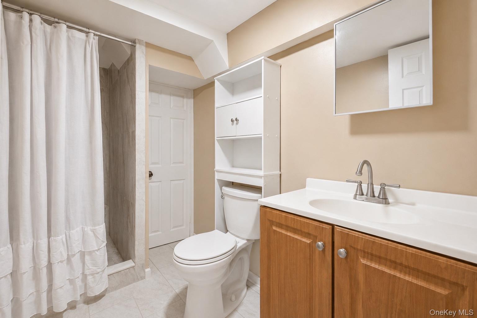 9 Starr Street Property Photo 17