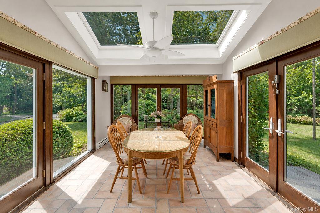 7 Tuthill Lane Property Photo 23