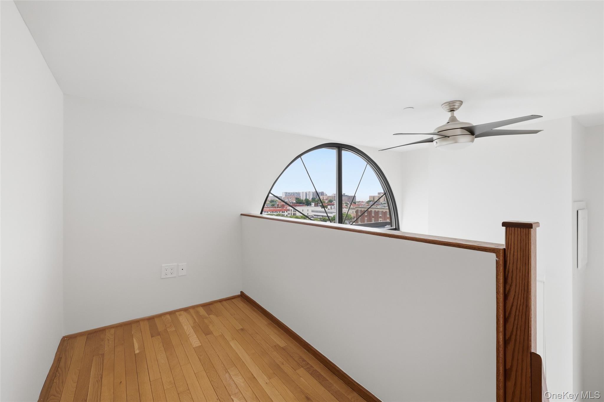 185 W Park Avenue 518 Property Photo 14