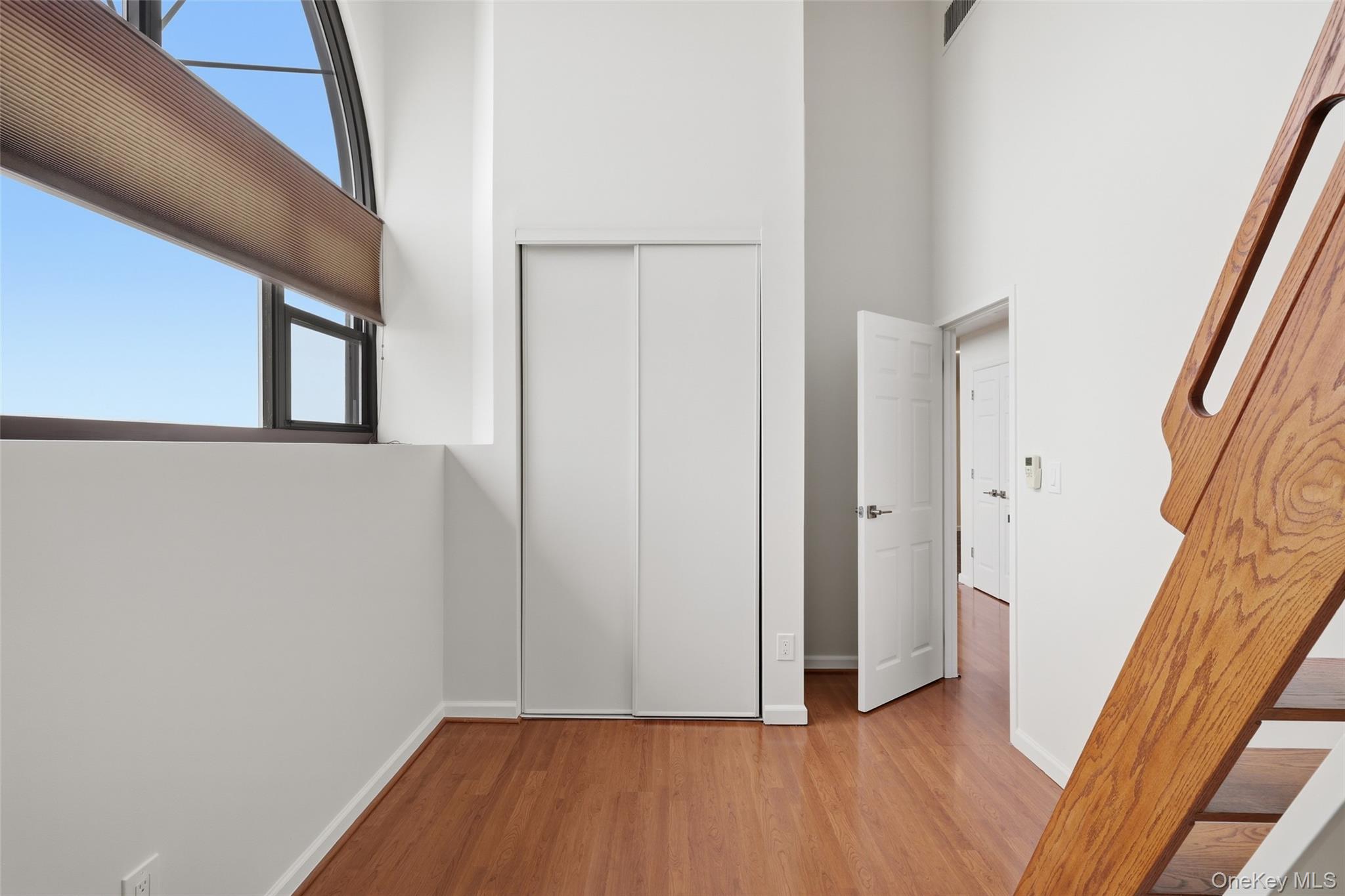 185 W Park Avenue 518 Property Photo 15