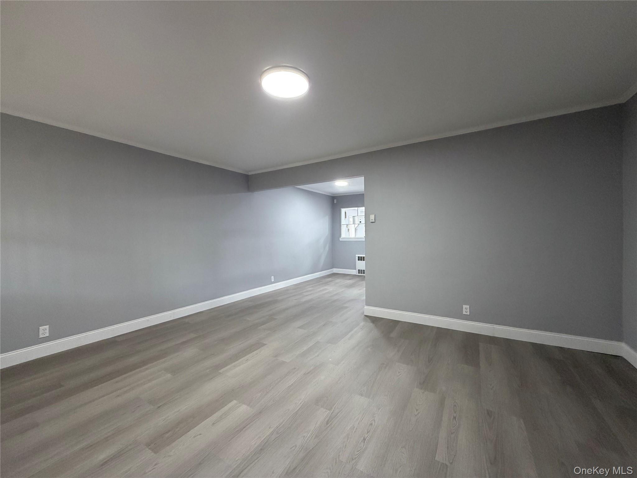 4851 190th Street Property Photo 2
