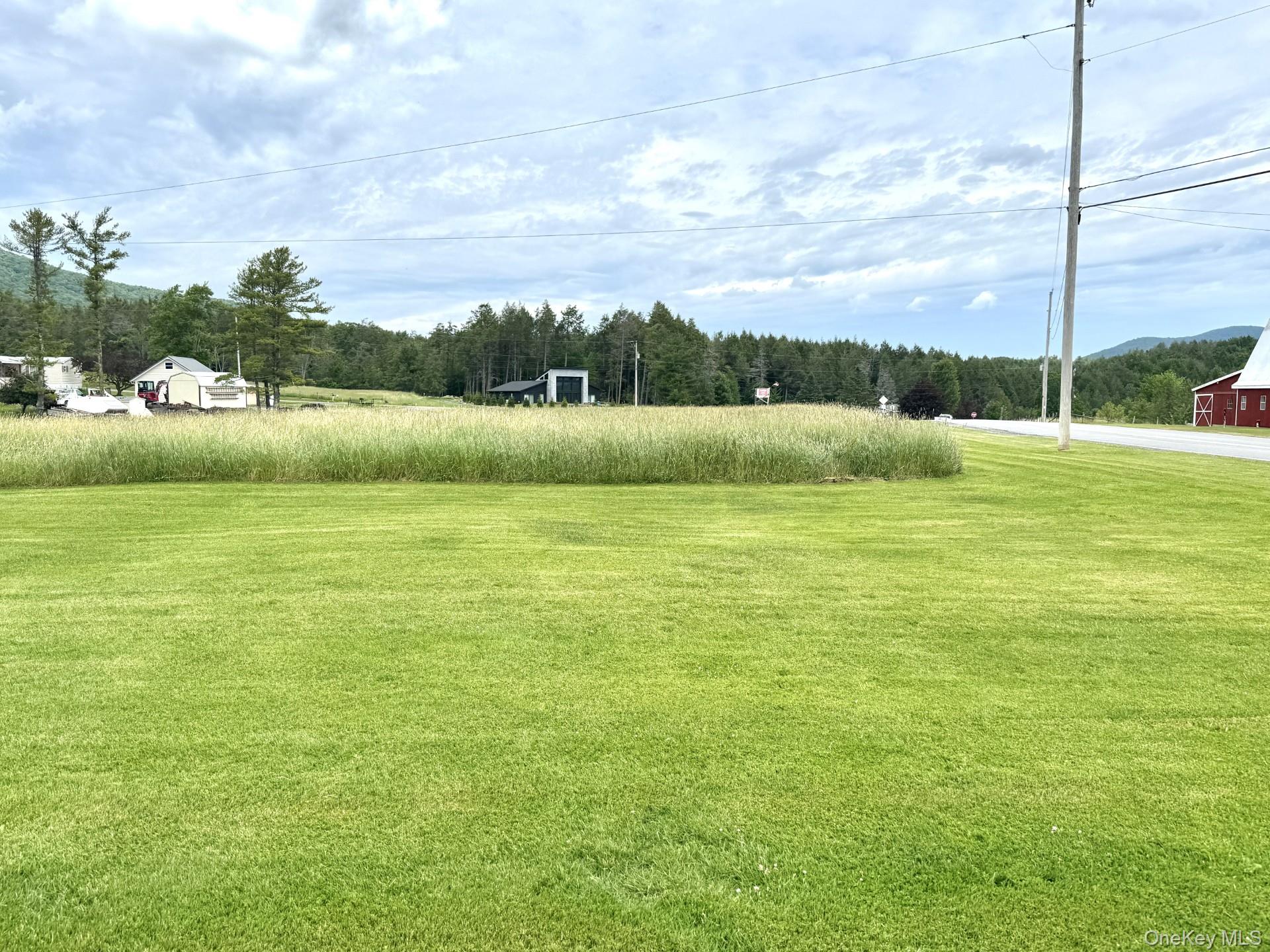 1001 13 Route Property Photo 11