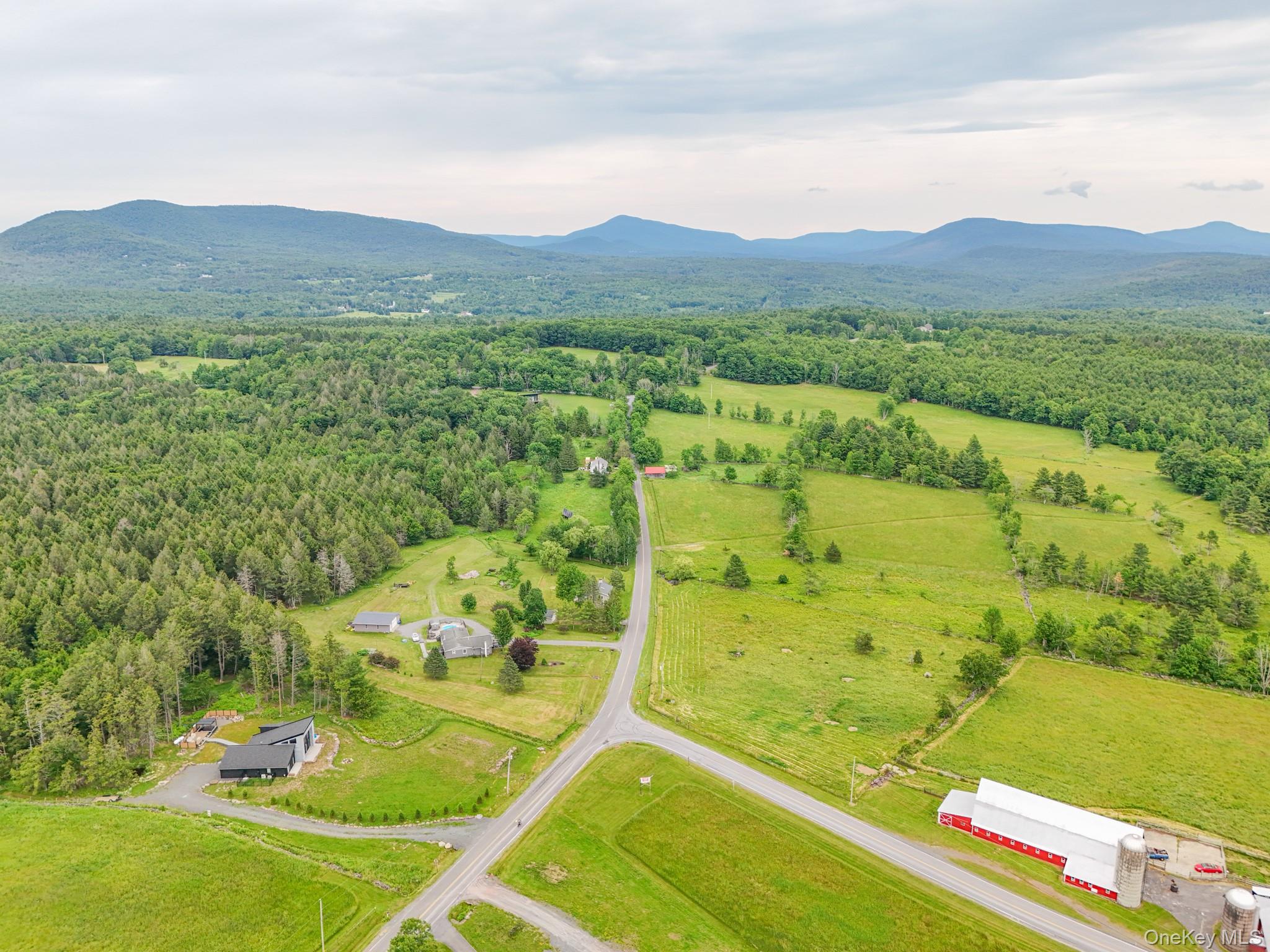 1001 13 Route Property Photo 30