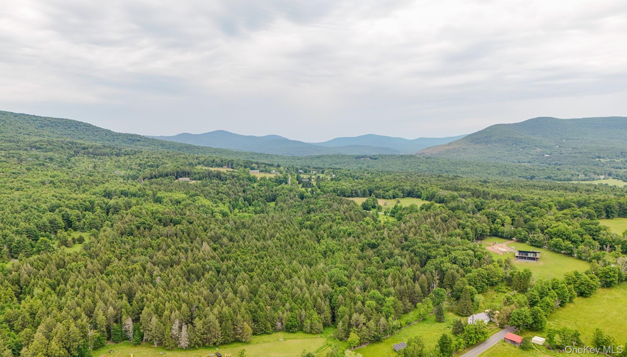1001 13 Route Property Photo 35