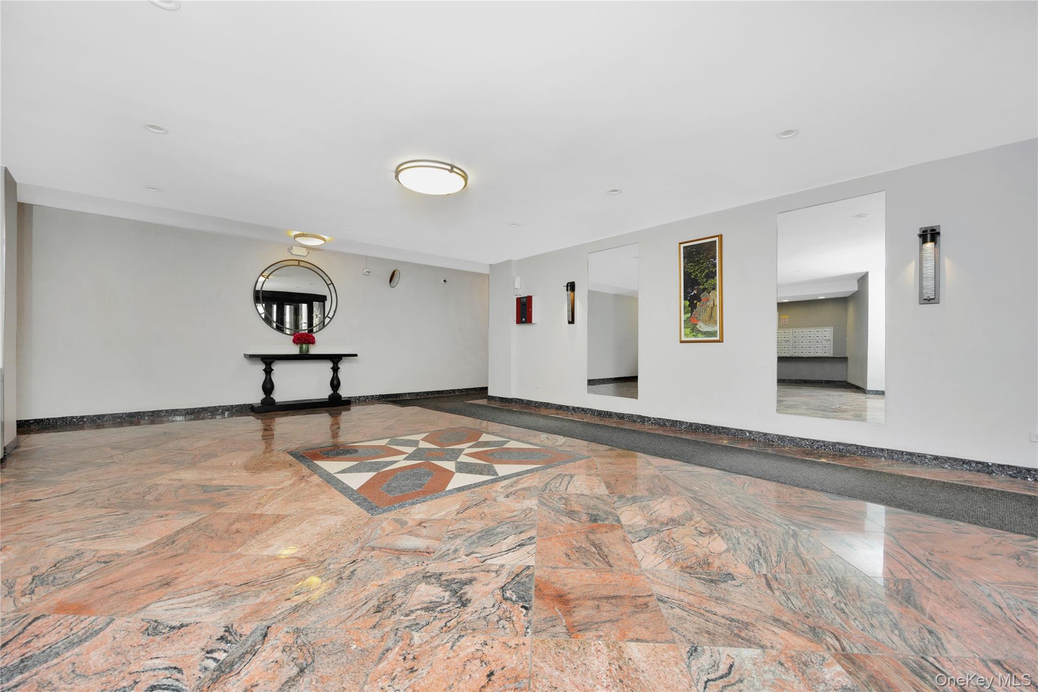 14050 Burden Crescent 2e Property Photo 17