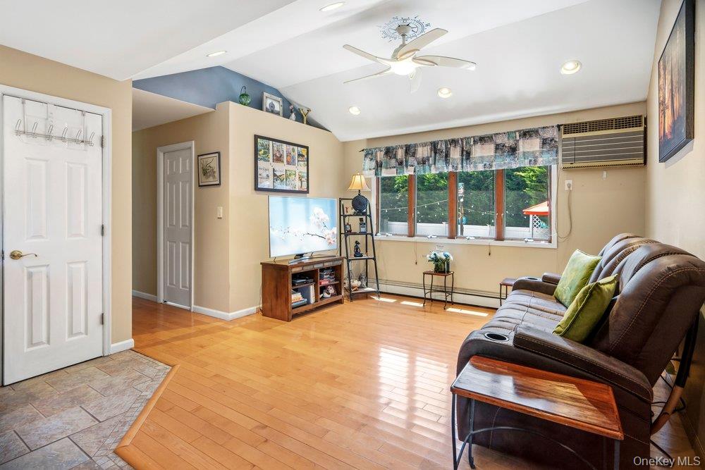 76 Alton Road Property Photo 8