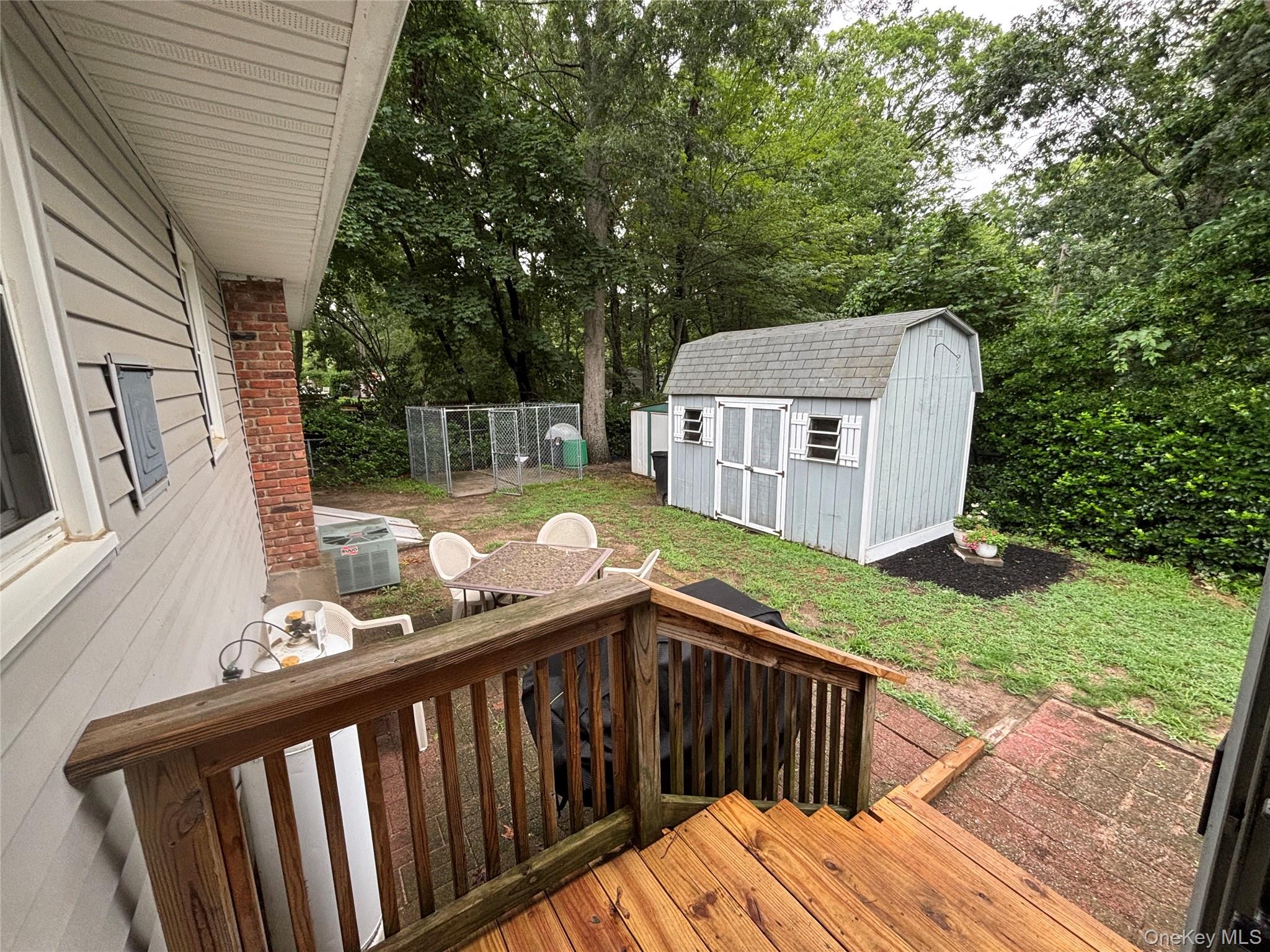 72 Fanning Boulevard Property Photo 14