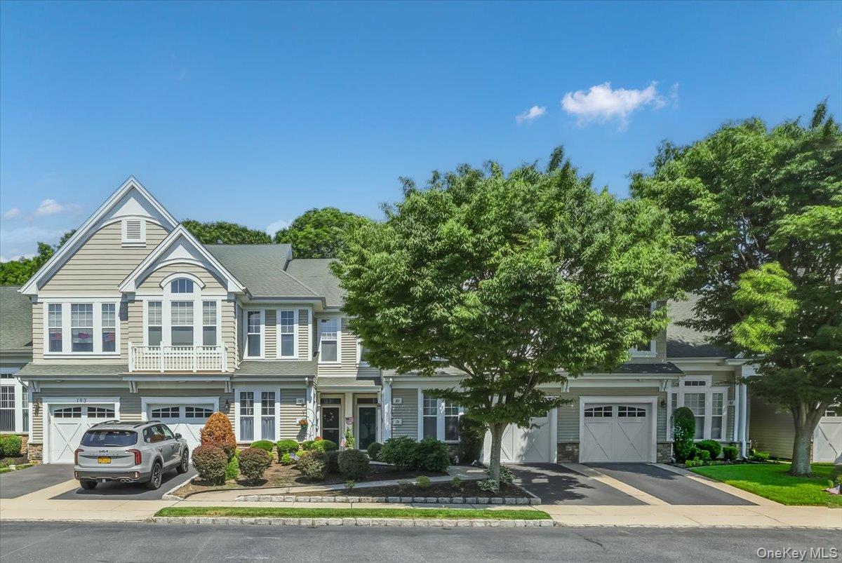 189 Symphony Drive Property Photo 1