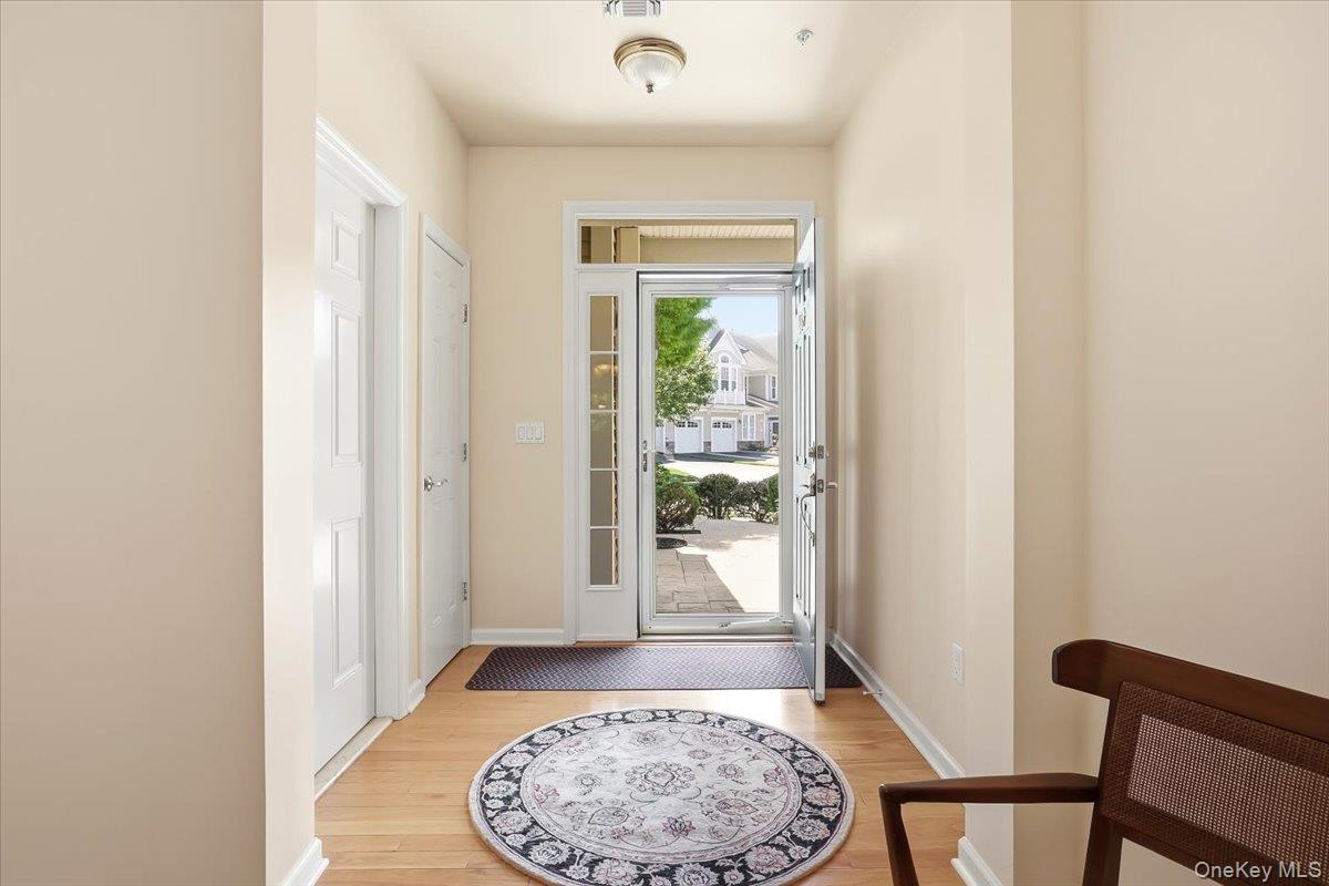 189 Symphony Drive Property Photo 4