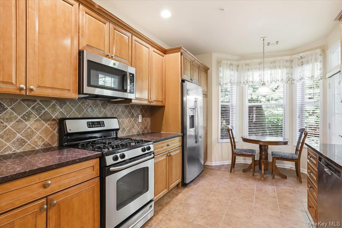 189 Symphony Drive Property Photo 10