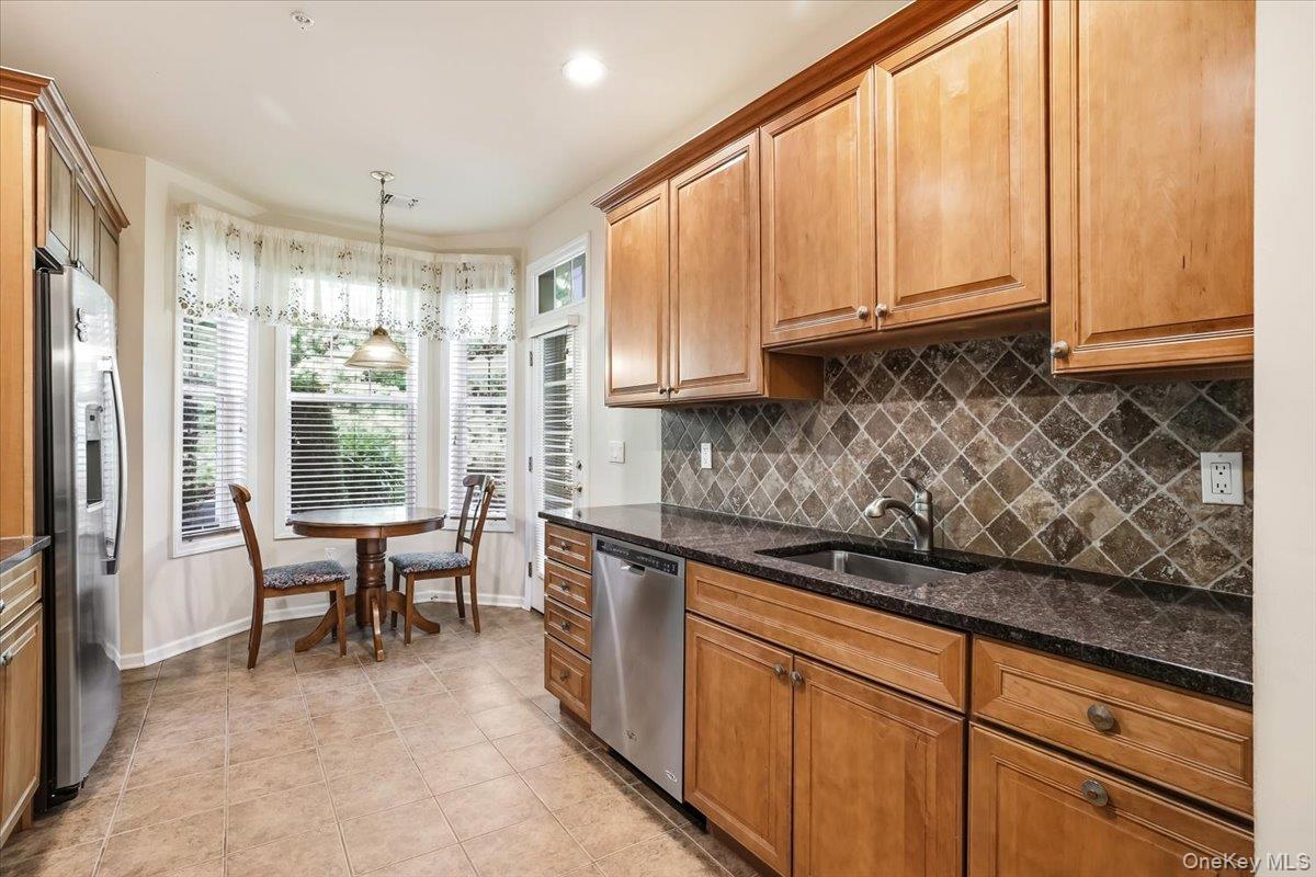 189 Symphony Drive Property Photo 11
