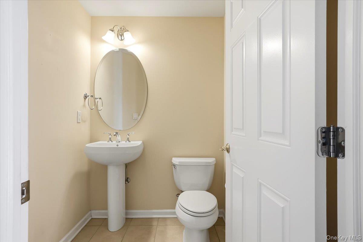 189 Symphony Drive Property Photo 14