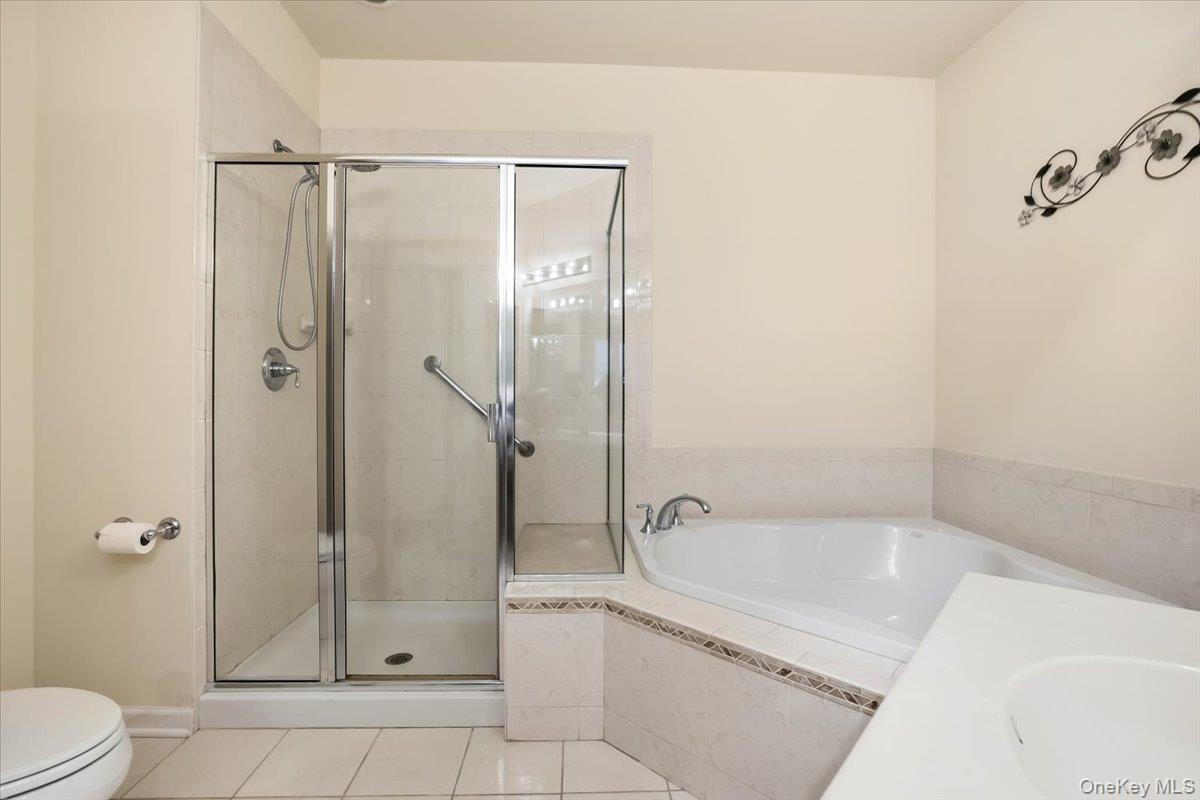 189 Symphony Drive Property Photo 18