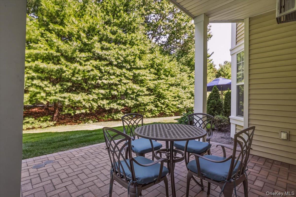189 Symphony Drive Property Photo 23