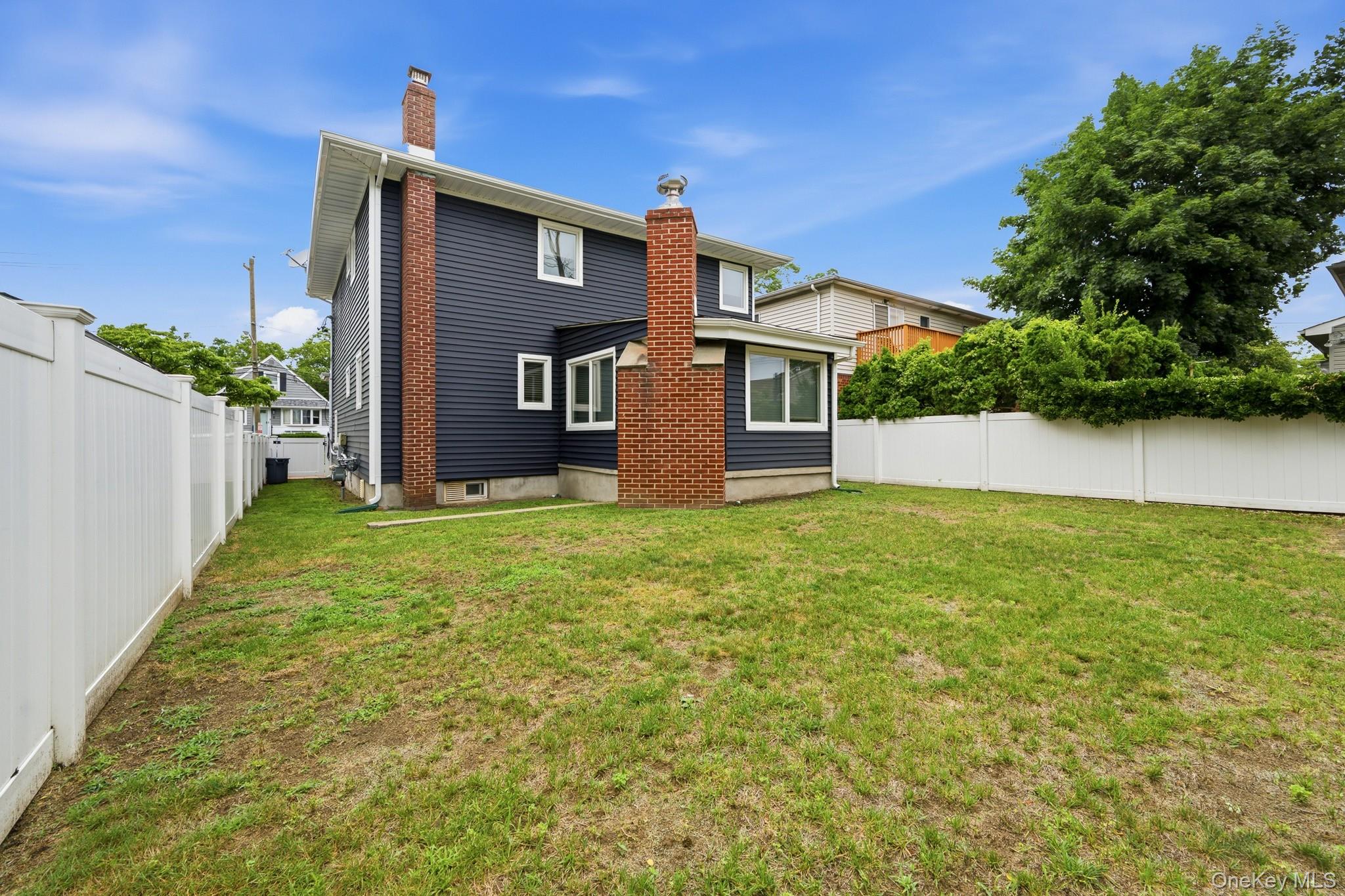 4 Pequot Avenue Property Photo 6