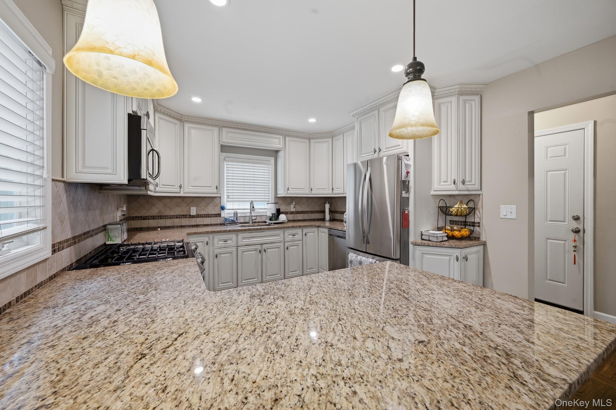 4 Pequot Avenue Property Photo 16