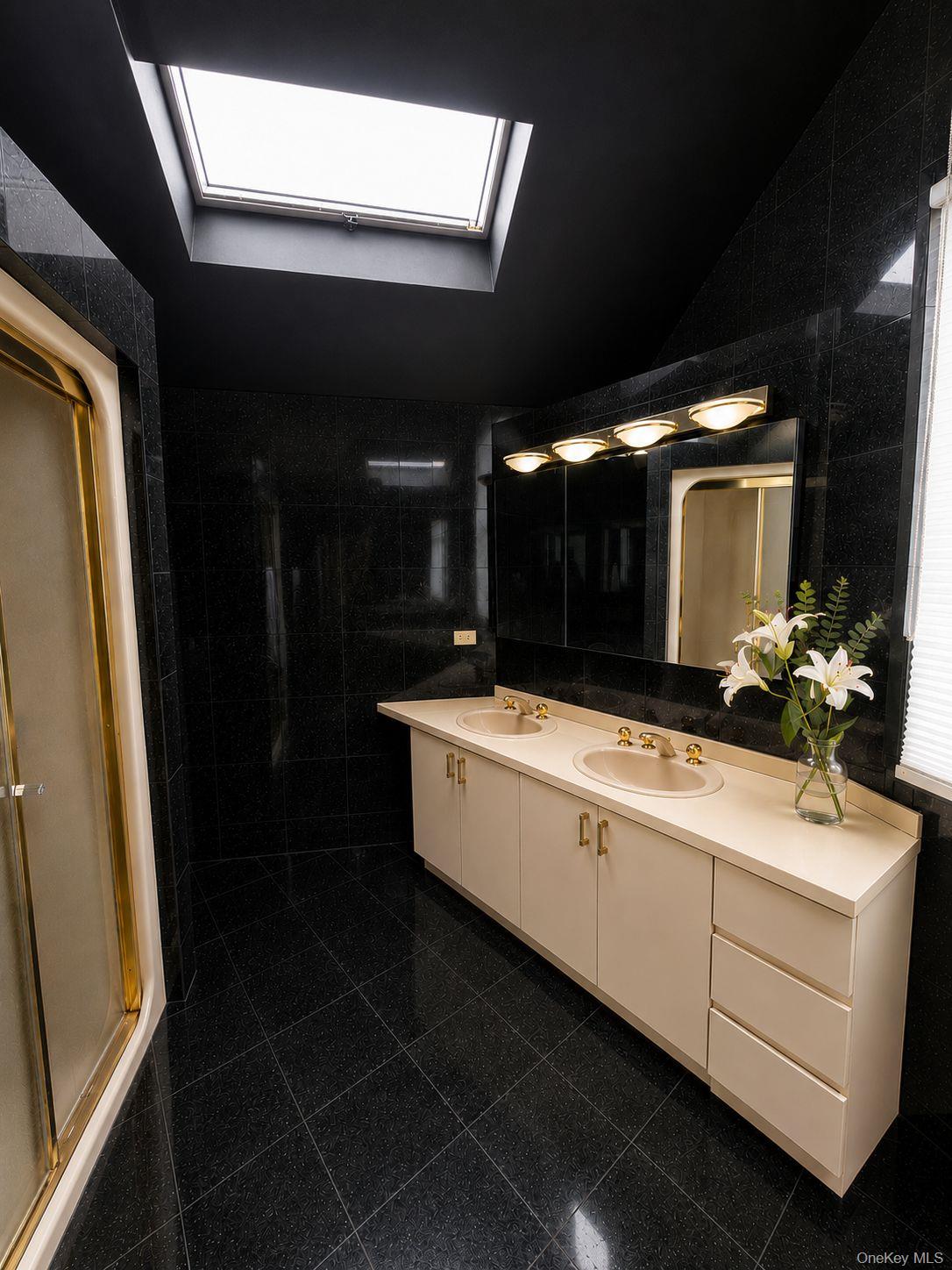 524 Woodmere Boulevard Property Photo 30