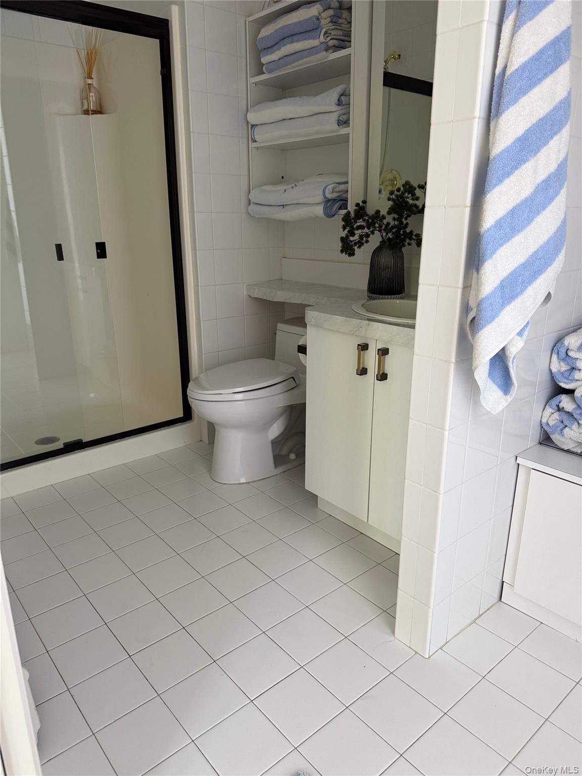 524 Woodmere Boulevard Property Photo 42
