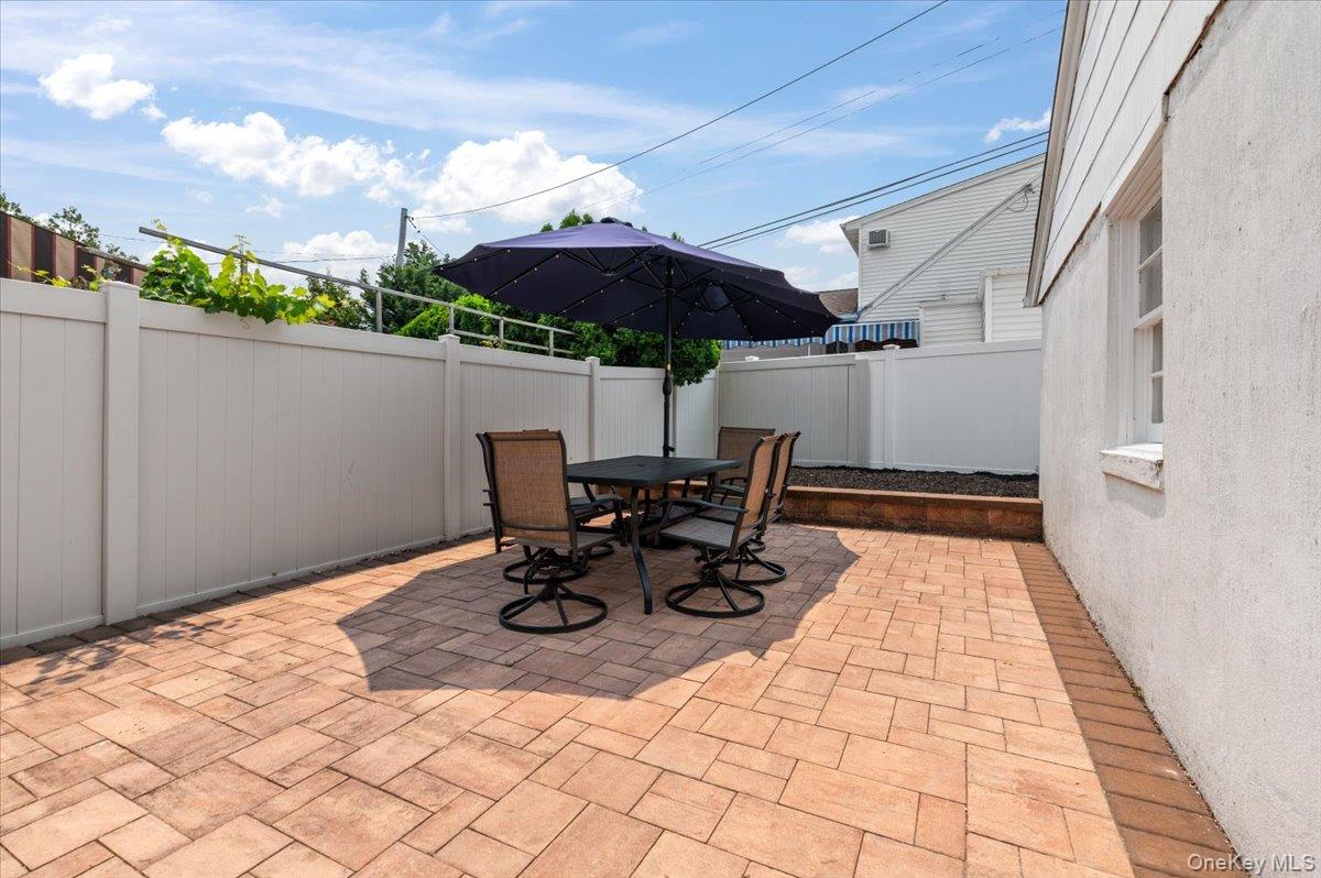 72 Pembrook Drive Property Photo 32