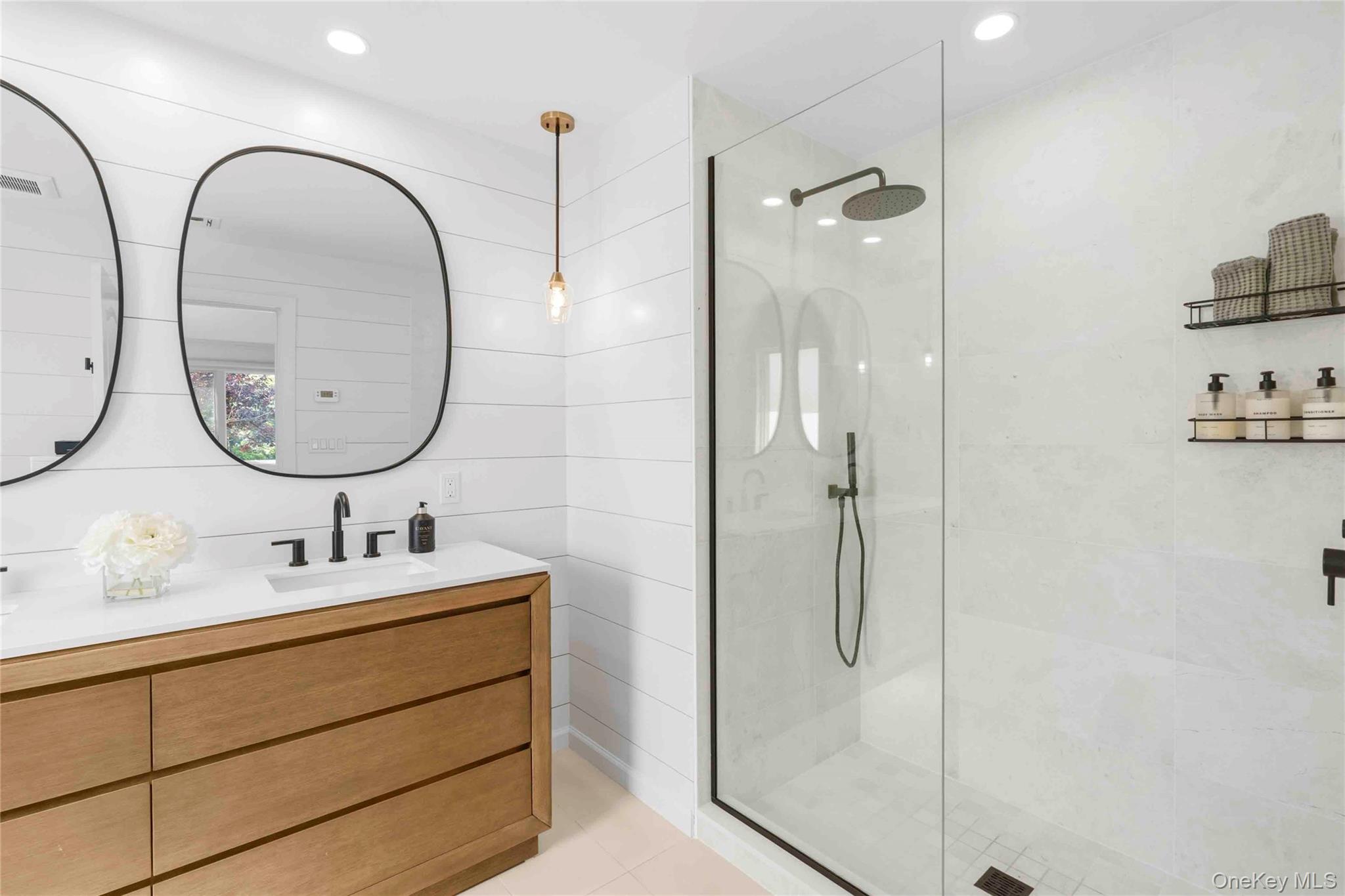 50 Sunset Avenue Property Photo 22