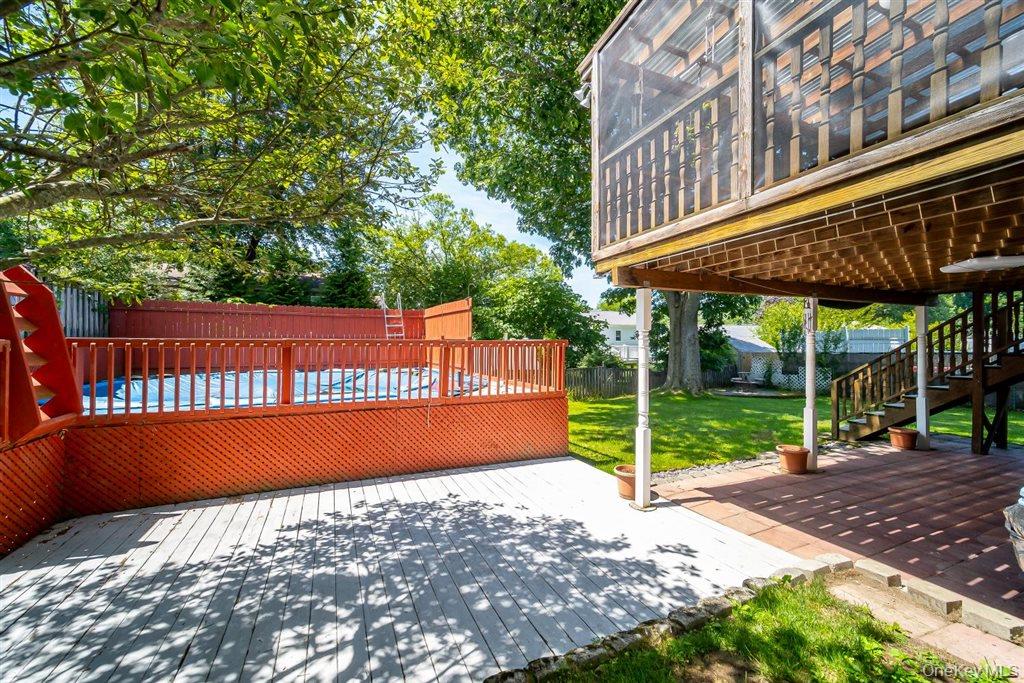 26 Heaney Drive Property Photo 37