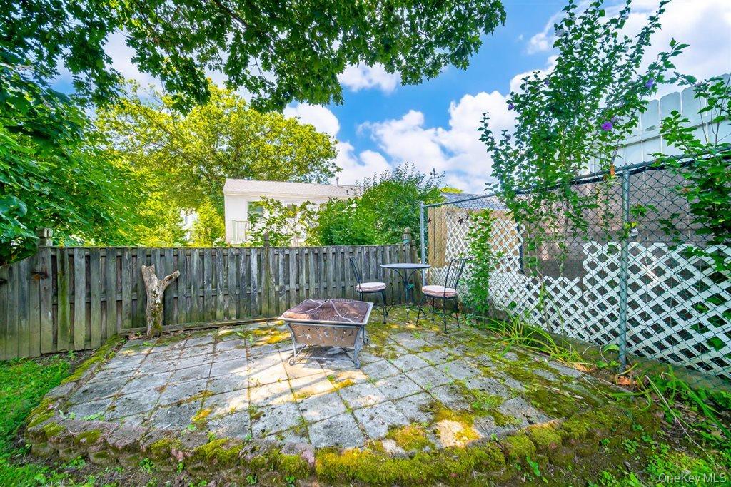 26 Heaney Drive Property Photo 40
