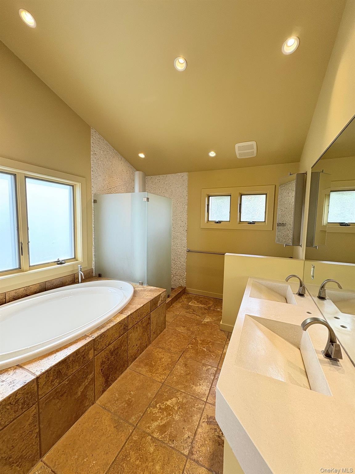 1 Dale Street Property Photo 22