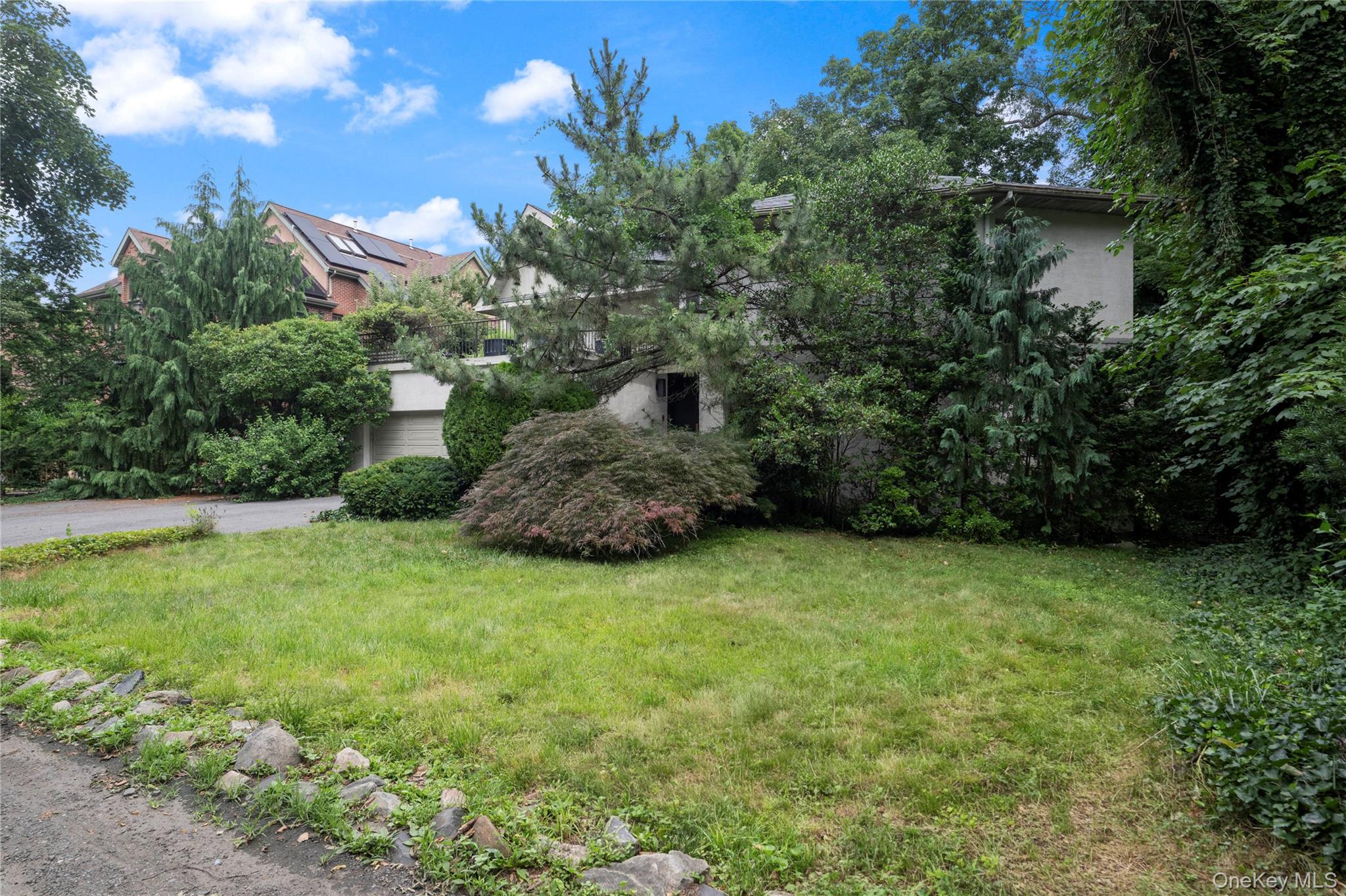 5250 Arlington Avenue Property Photo 2