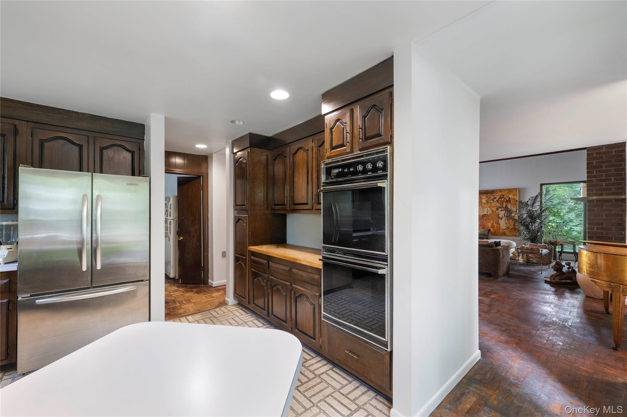 5250 Arlington Avenue Property Photo 15