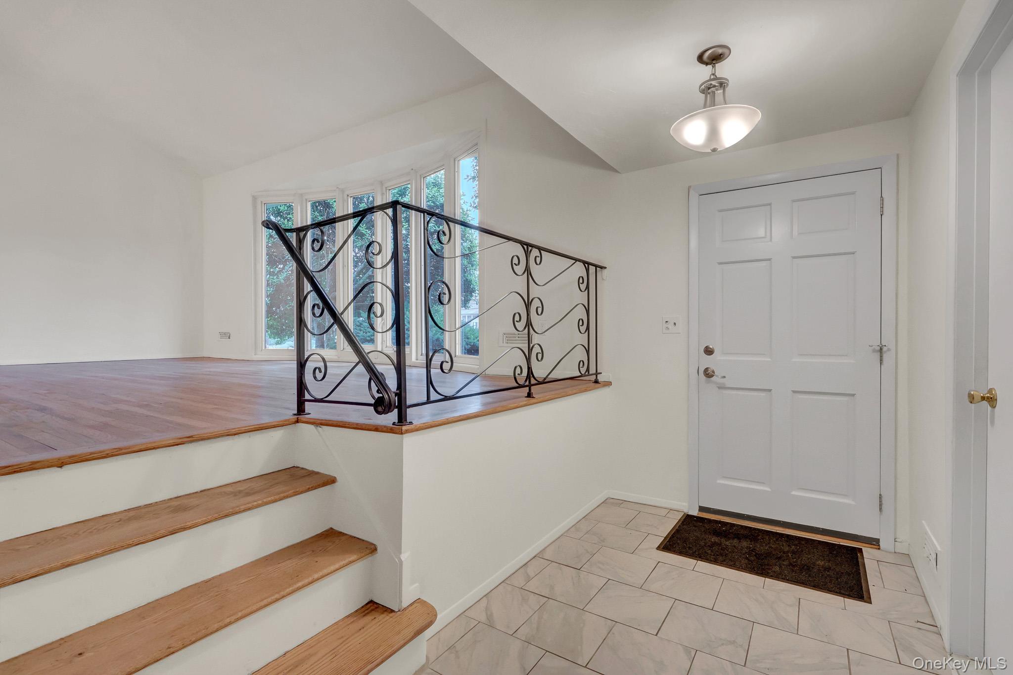 135 Atlantic Place Property Photo 4