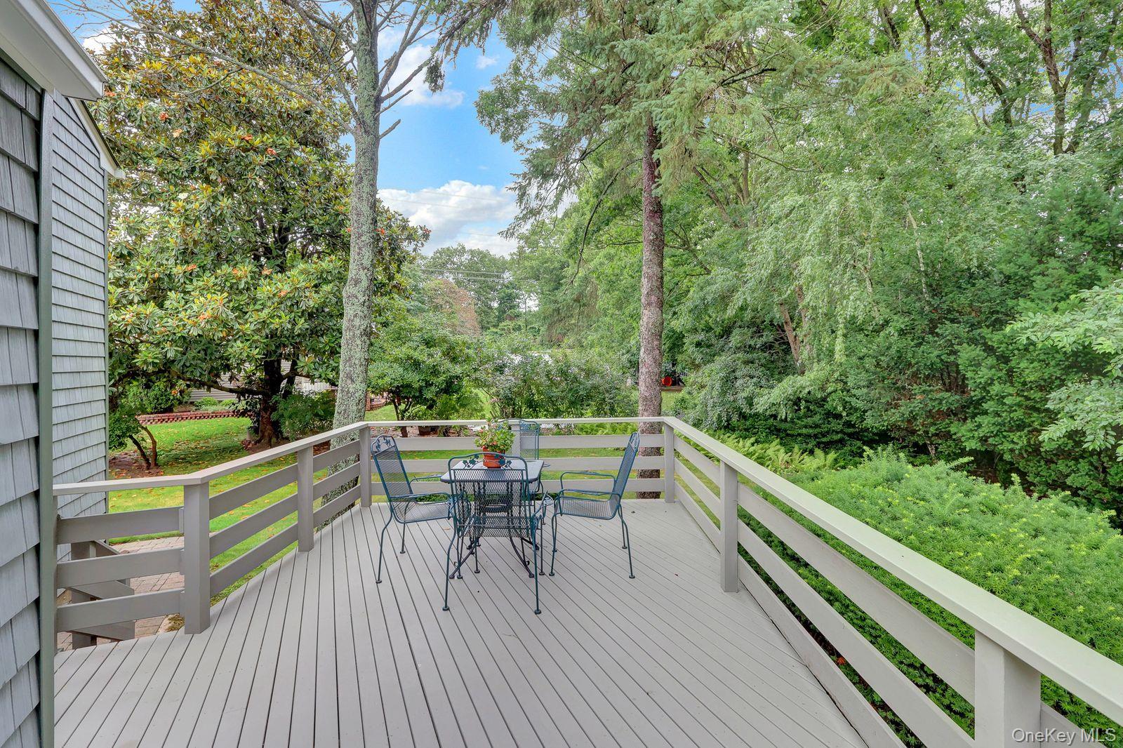 135 Atlantic Place Property Photo 24