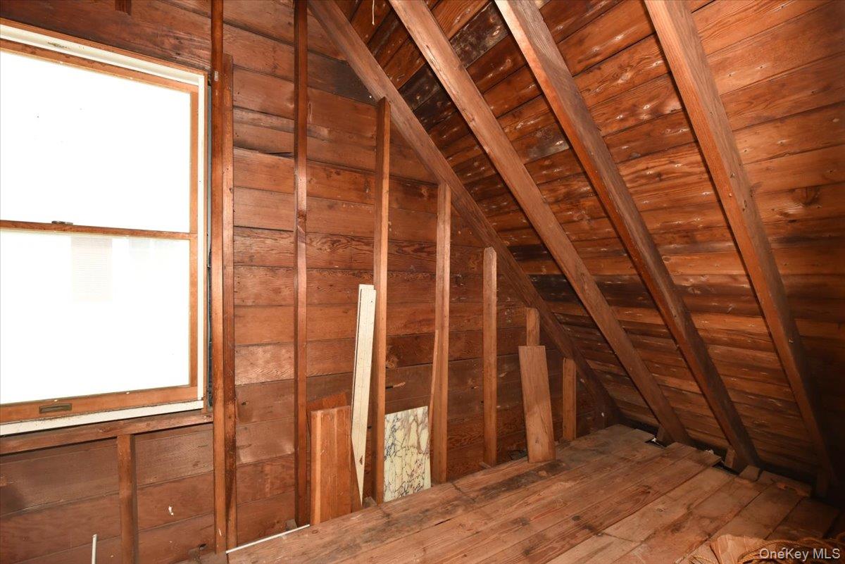 344 New York Avenue Property Photo 29