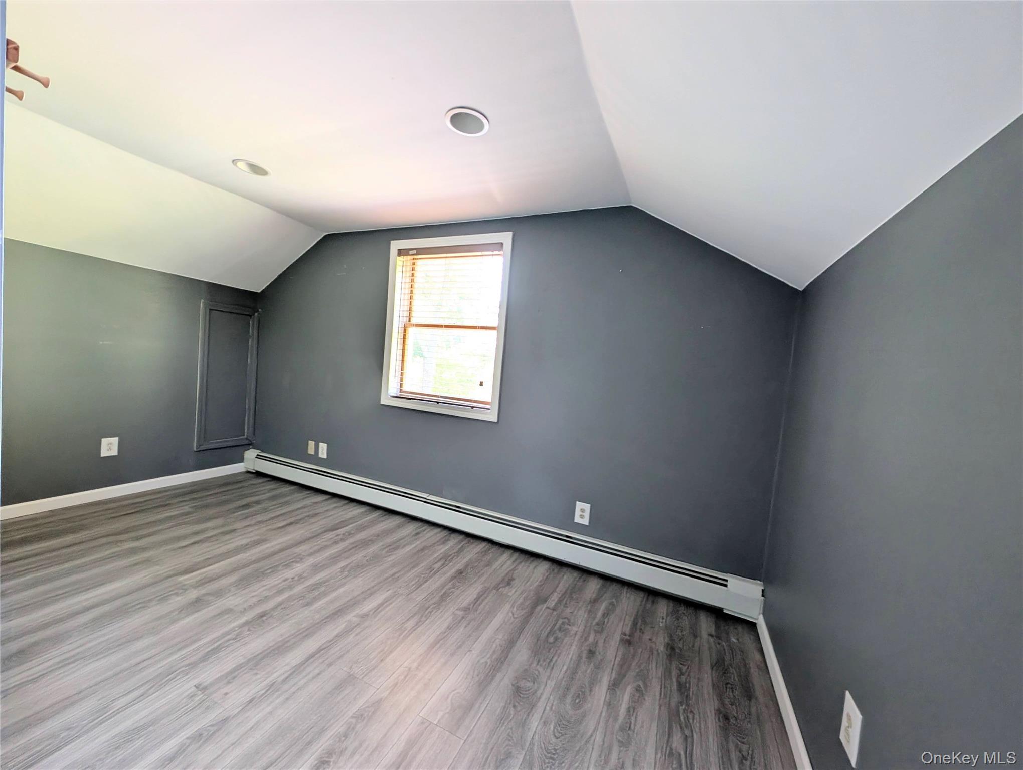 93 Carrier Street Property Photo 35