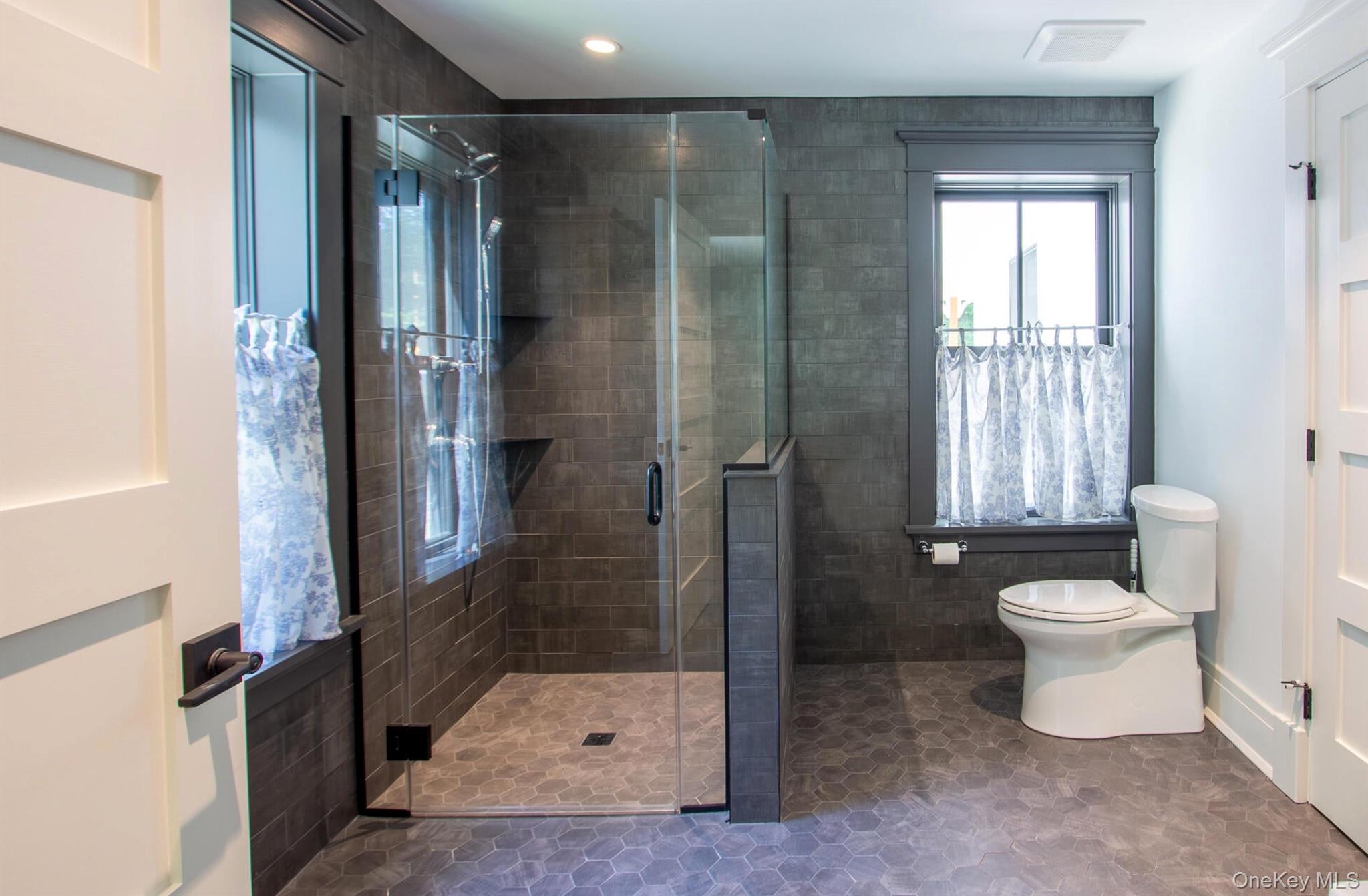 48 Konig Road Property Photo 11
