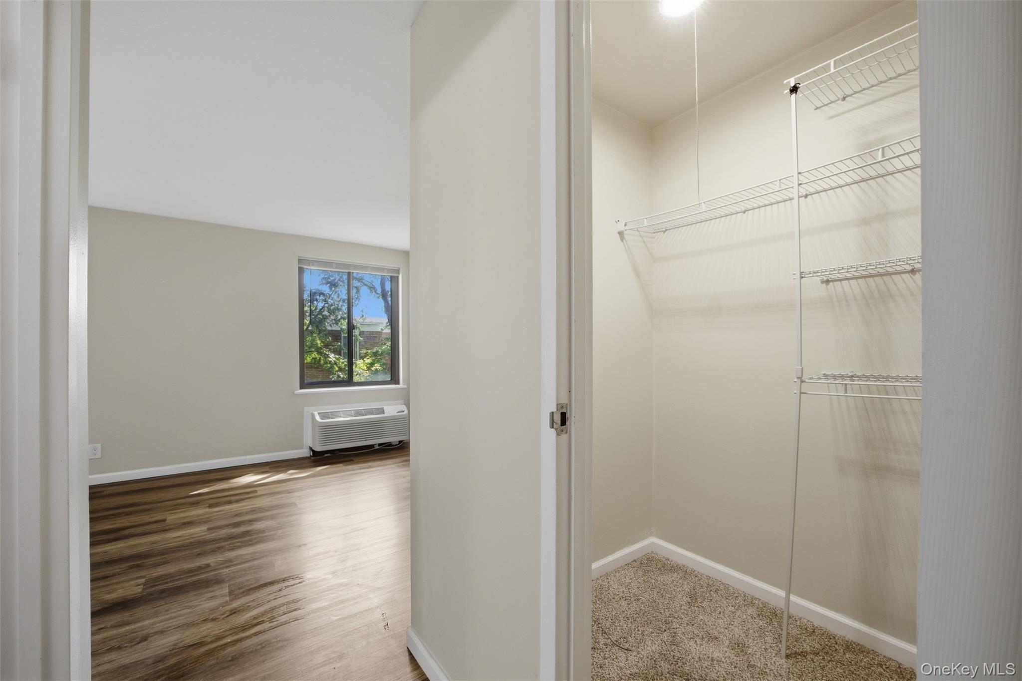 421 N Broadway 17 Property Photo 10