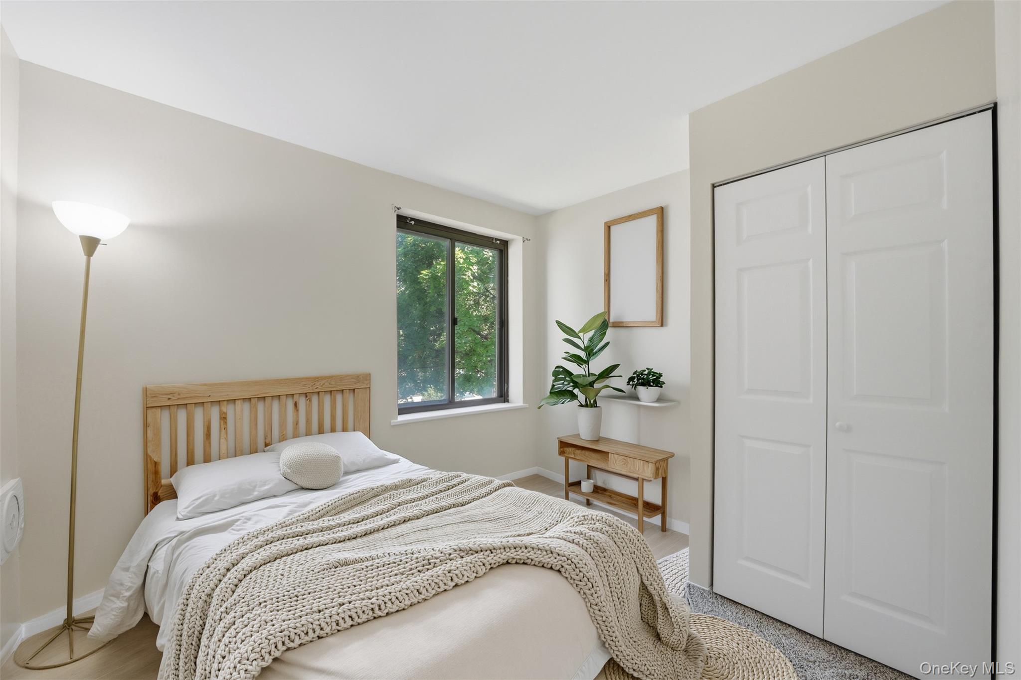 421 N Broadway 17 Property Photo 15