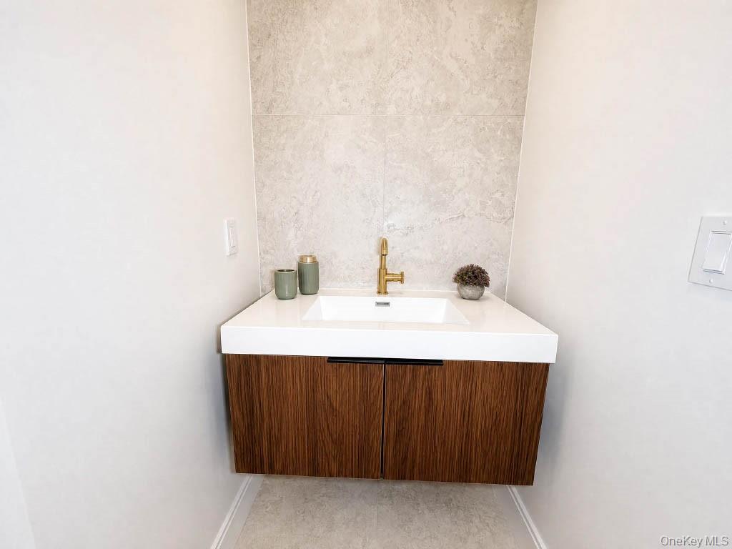 32 Virginia Avenue 101 Property Photo 25