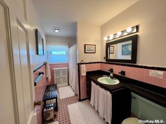 3 Oswego Avenue Property Photo 15