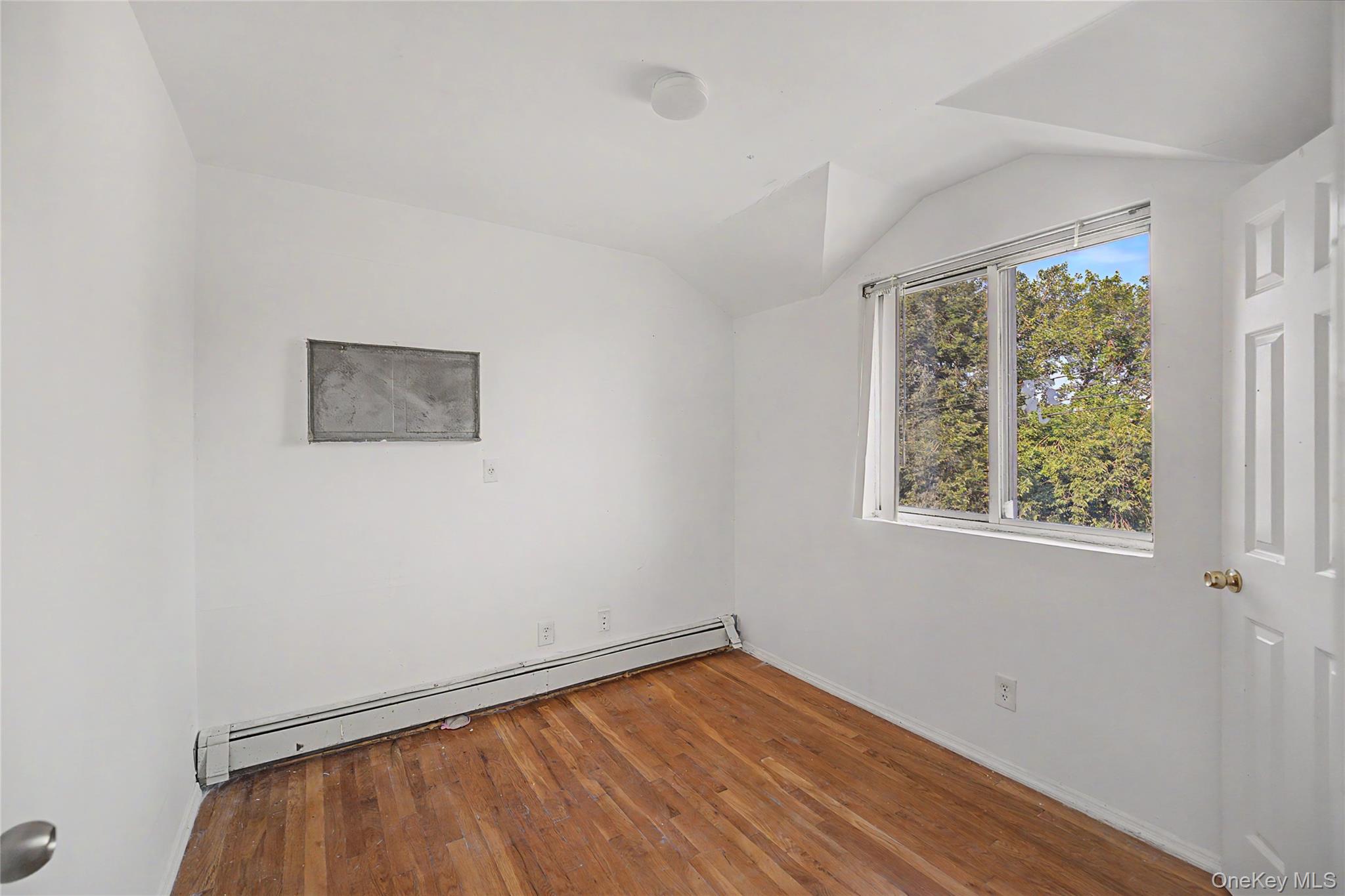 103-25 Alstyne Avenue Property Photo 12