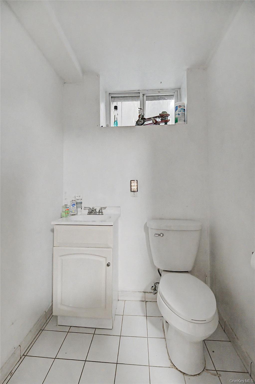 103-25 Alstyne Avenue Property Photo 17