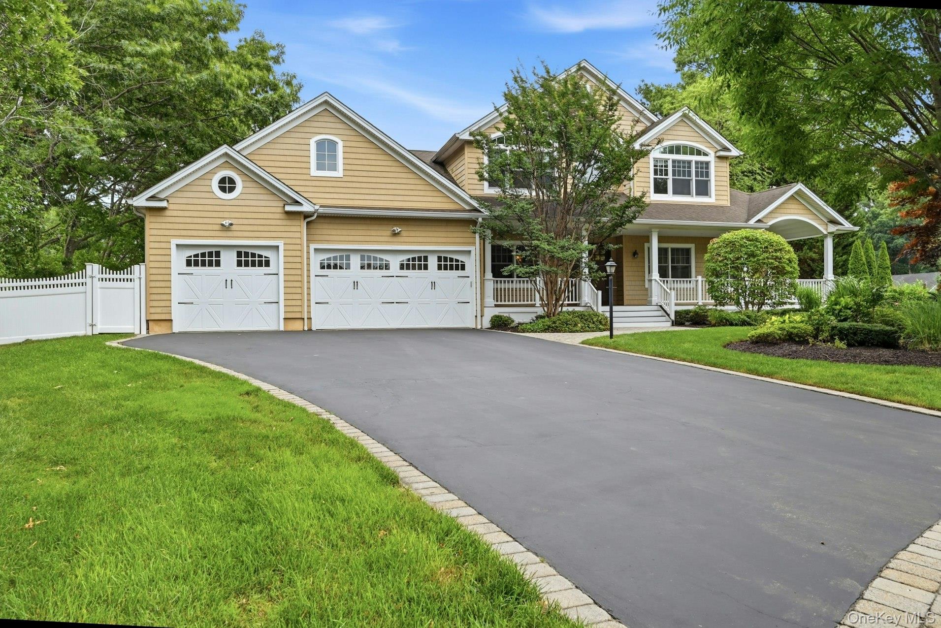 12 Glenridge Lane Property Photo 2