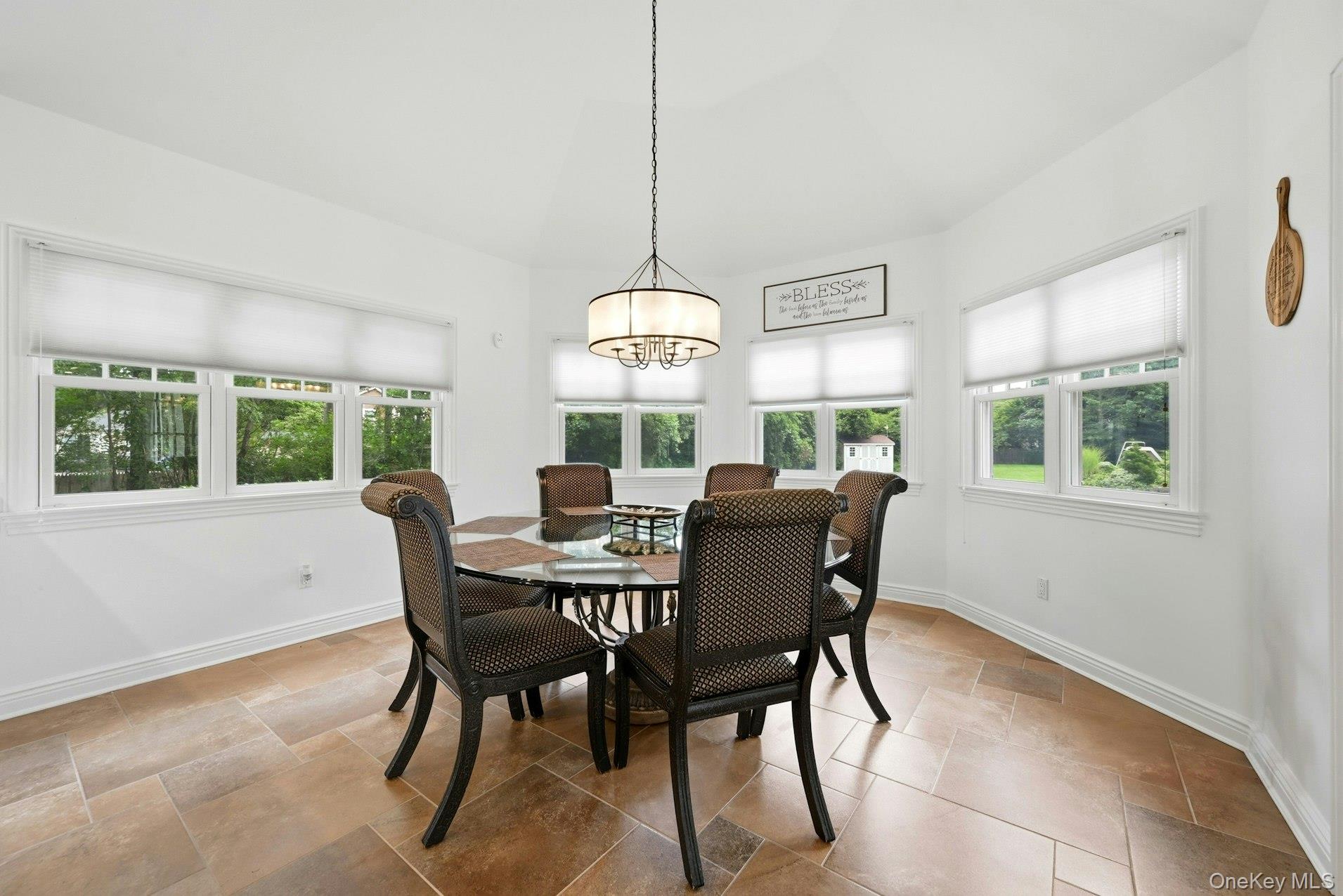 12 Glenridge Lane Property Photo 11