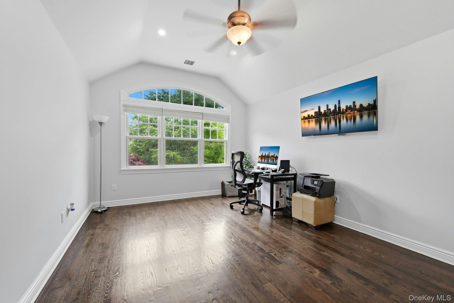 12 Glenridge Lane Property Photo 18