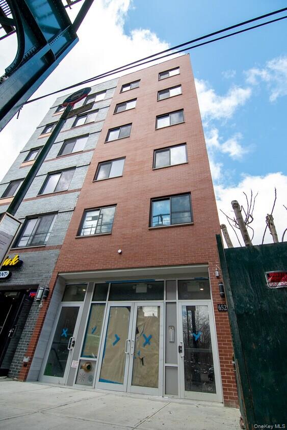 65-27 Roosevelt Avenue Property Photo 2