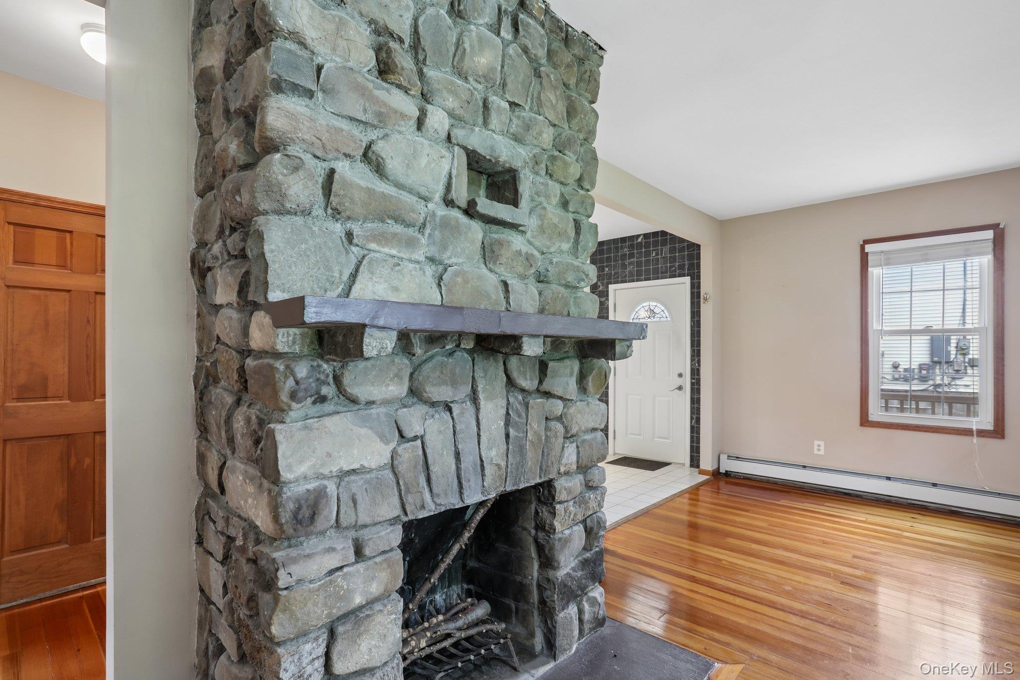 8 Sunset Heights Property Photo 7