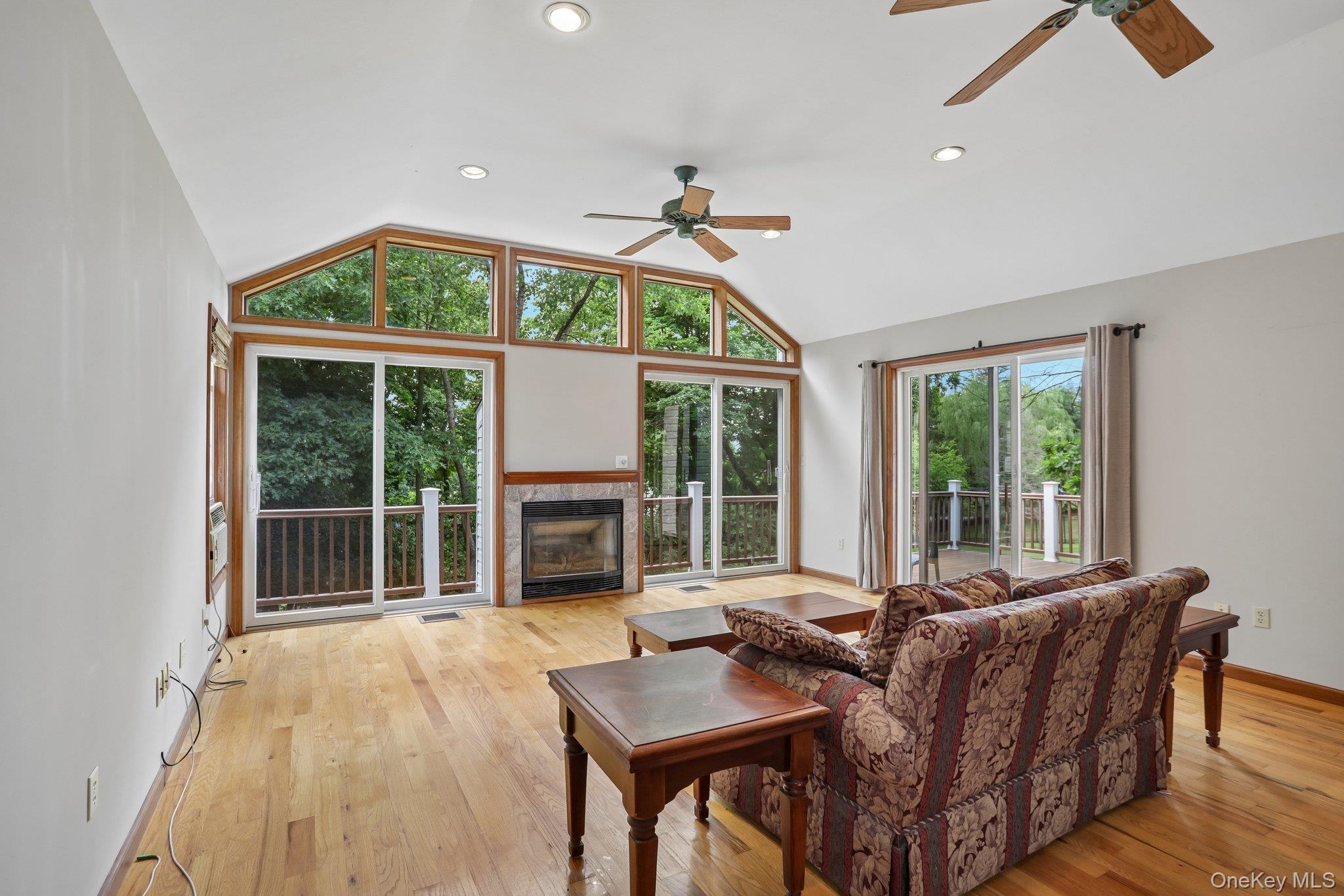 8 Sunset Heights Property Photo 21