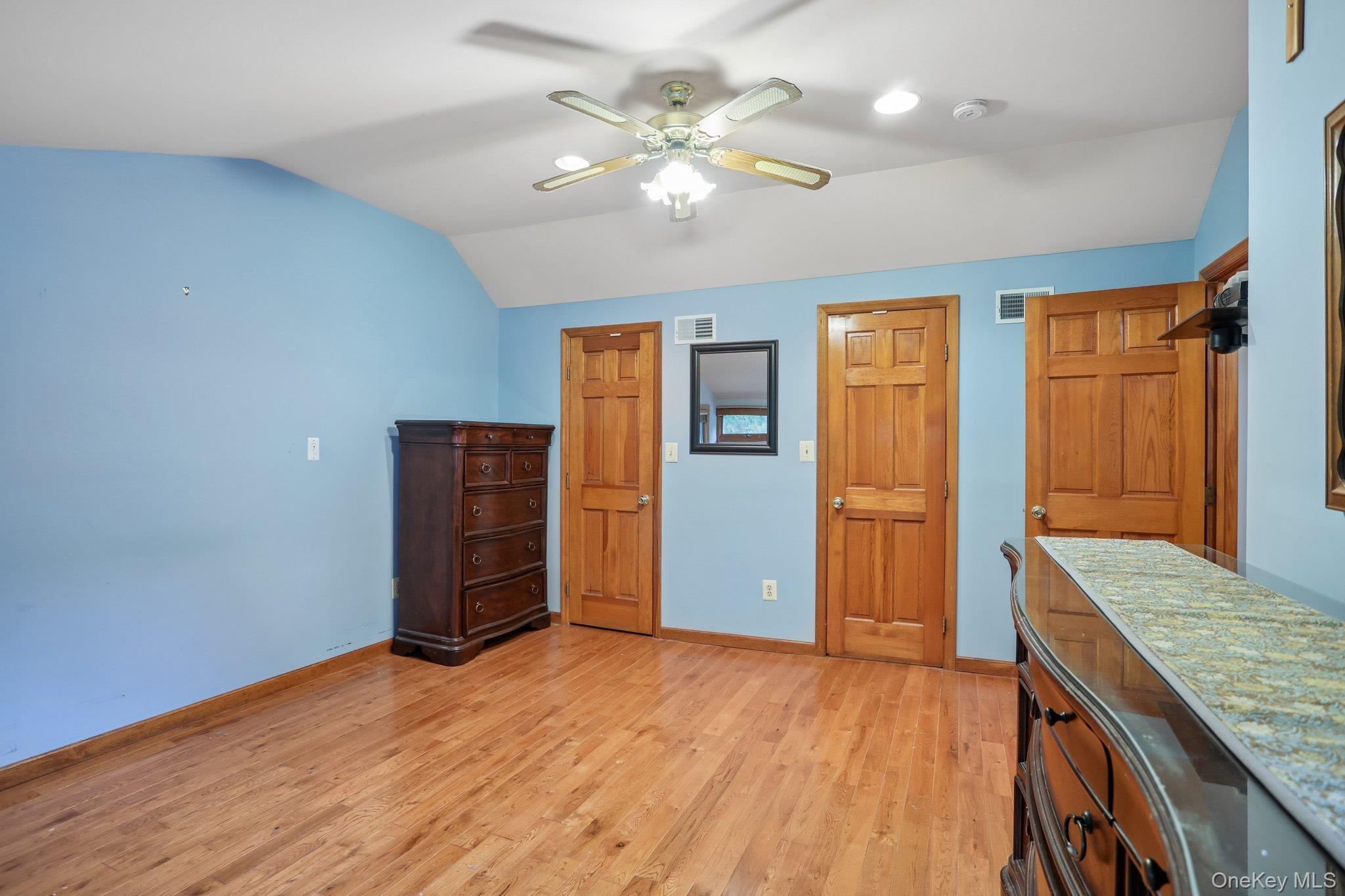 8 Sunset Heights Property Photo 25