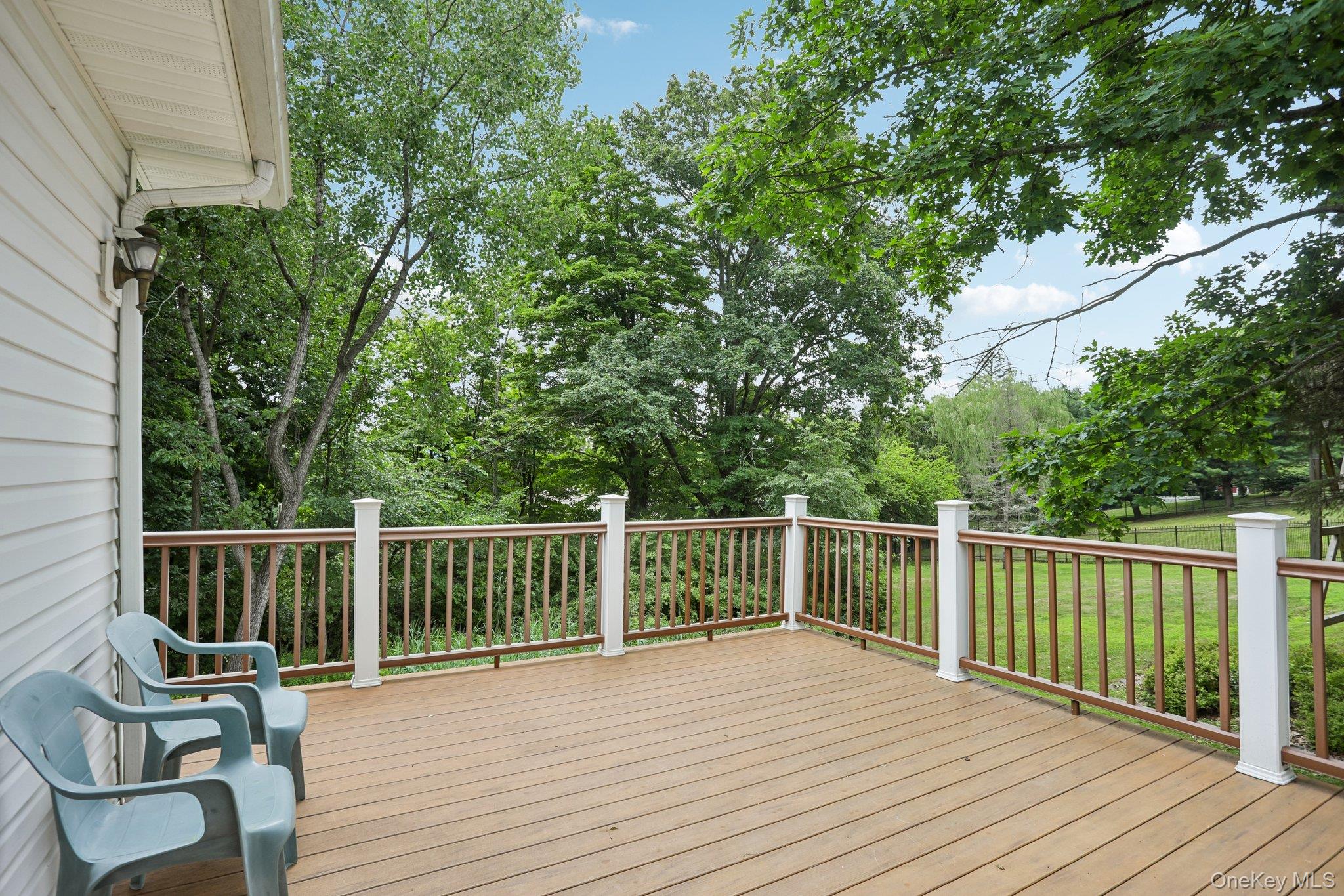 8 Sunset Heights Property Photo 31
