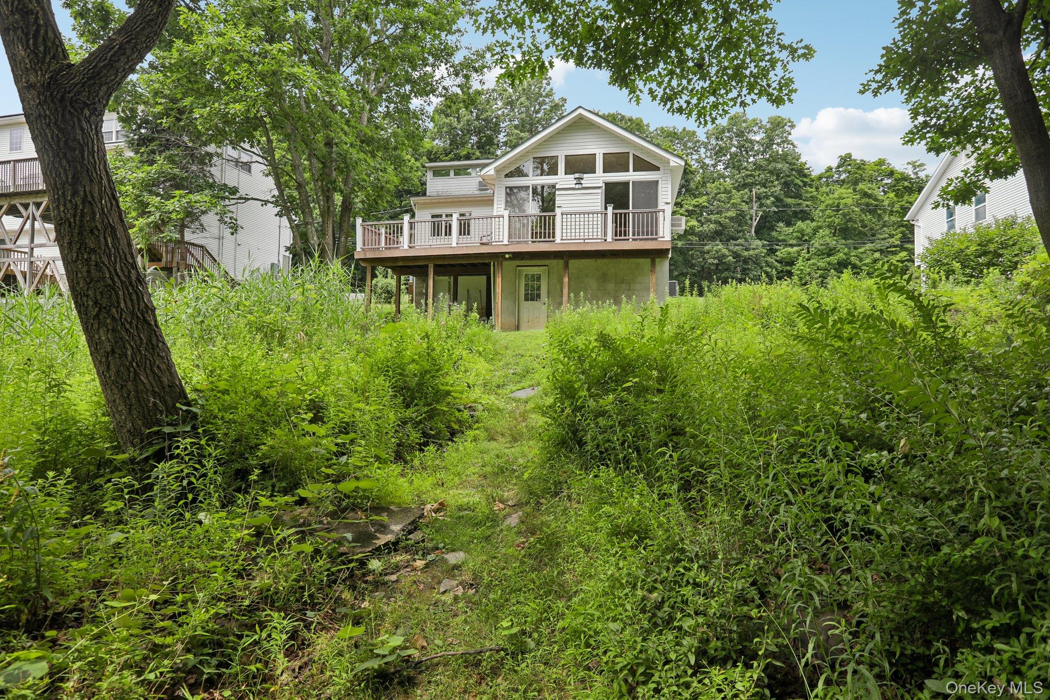 8 Sunset Heights Property Photo 35