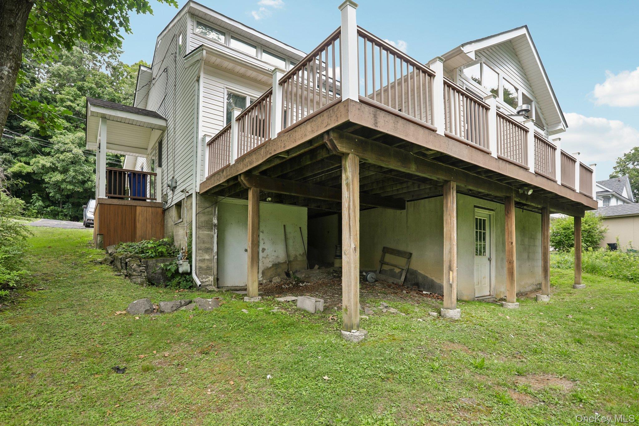 8 Sunset Heights Property Photo 37